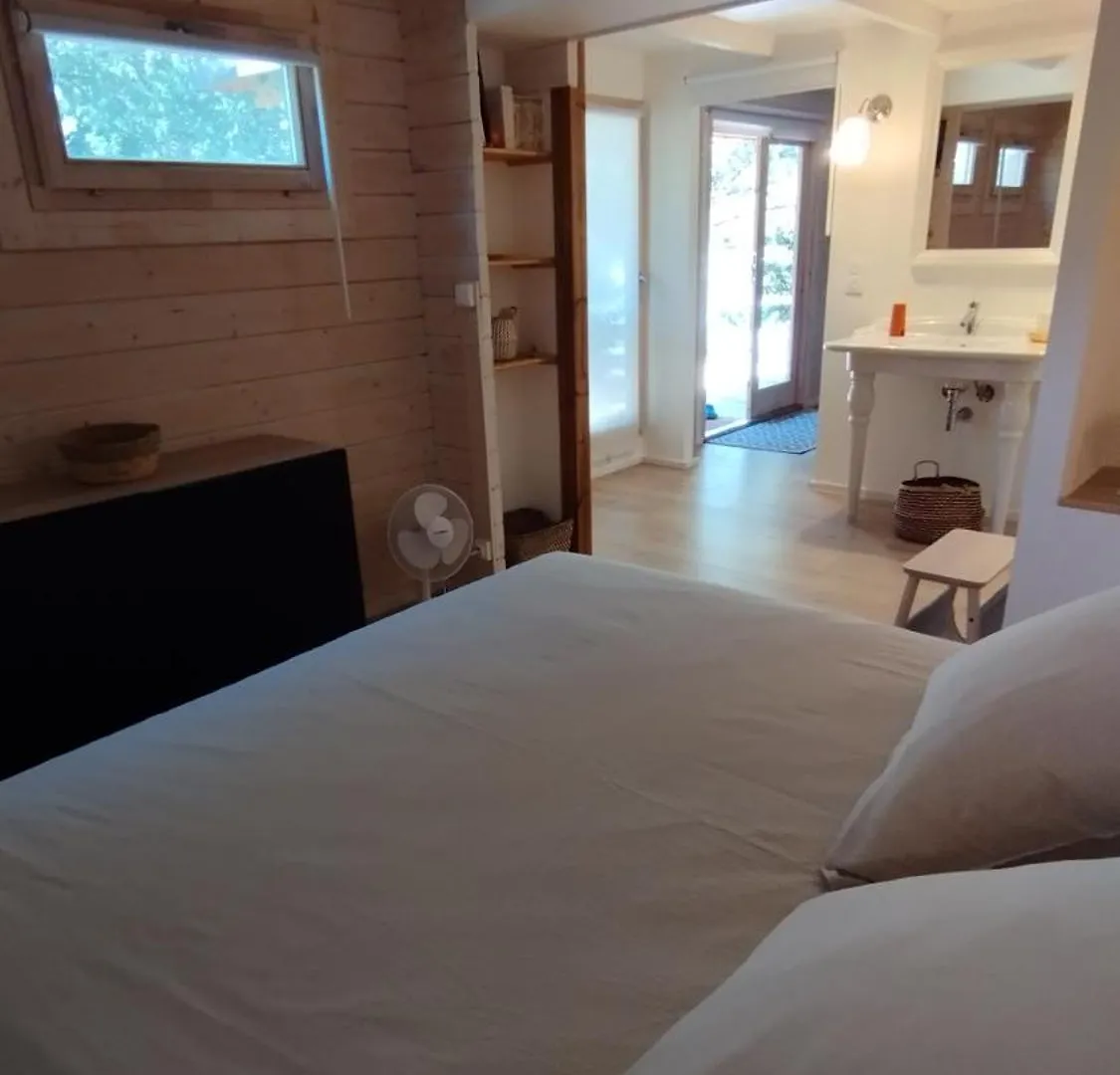 Couette-café Bed and Breakfast La Bergerie Des Colles à Entrecasteaux