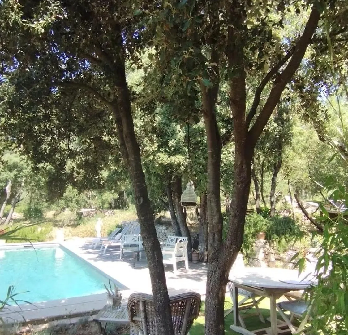 La Bergerie Des Colles Bed & Breakfast Entrecasteaux 0*,